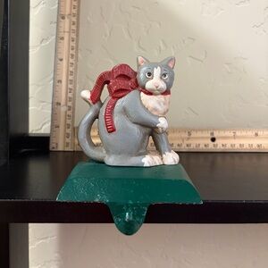 Midwest of Cannon Falls Cast Iron Cat Stocking Holder
